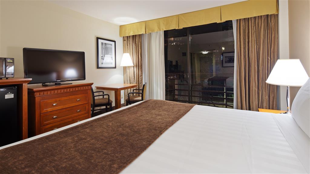 Best Western Plus Bayside Inn , CA 92101 near San Diego International Airport View Point 37
