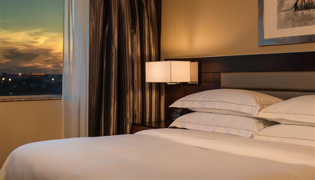 Hilton Winnipeg Airport Suites , MB R3H 1B2 near Winnipeg James Armstrong Richardson International Airport View Point 21