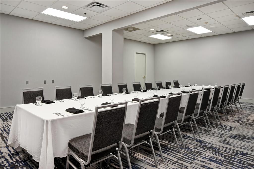 Embassy Suites by Charleston , WV 25301 near Yeager Airport View Point 10