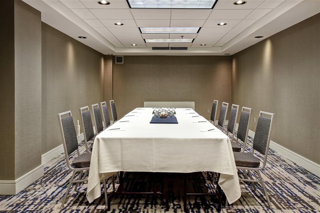 Embassy Suites by Charleston , WV 25301 near Yeager Airport View Point 12