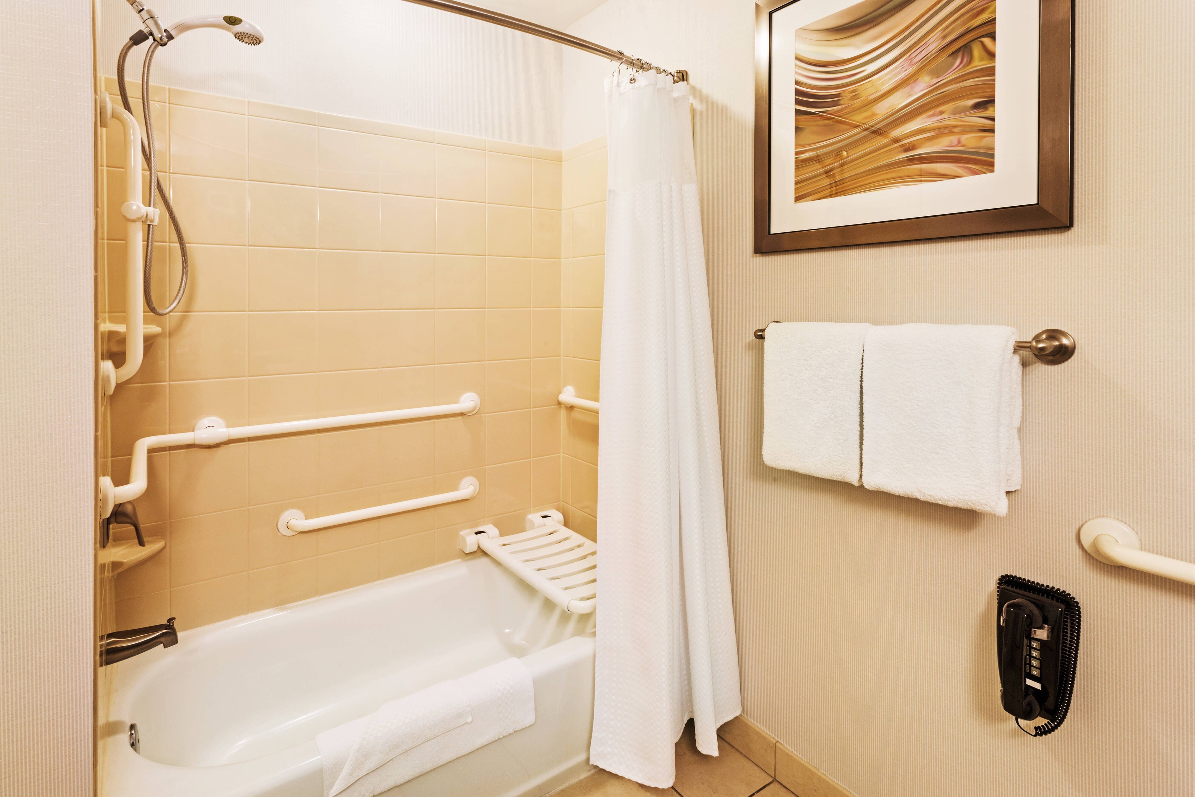 Courtyard by Marriott Knoxville Airport Alcoa , TN 37701 near Mcghee Tyson Airport View Point 3