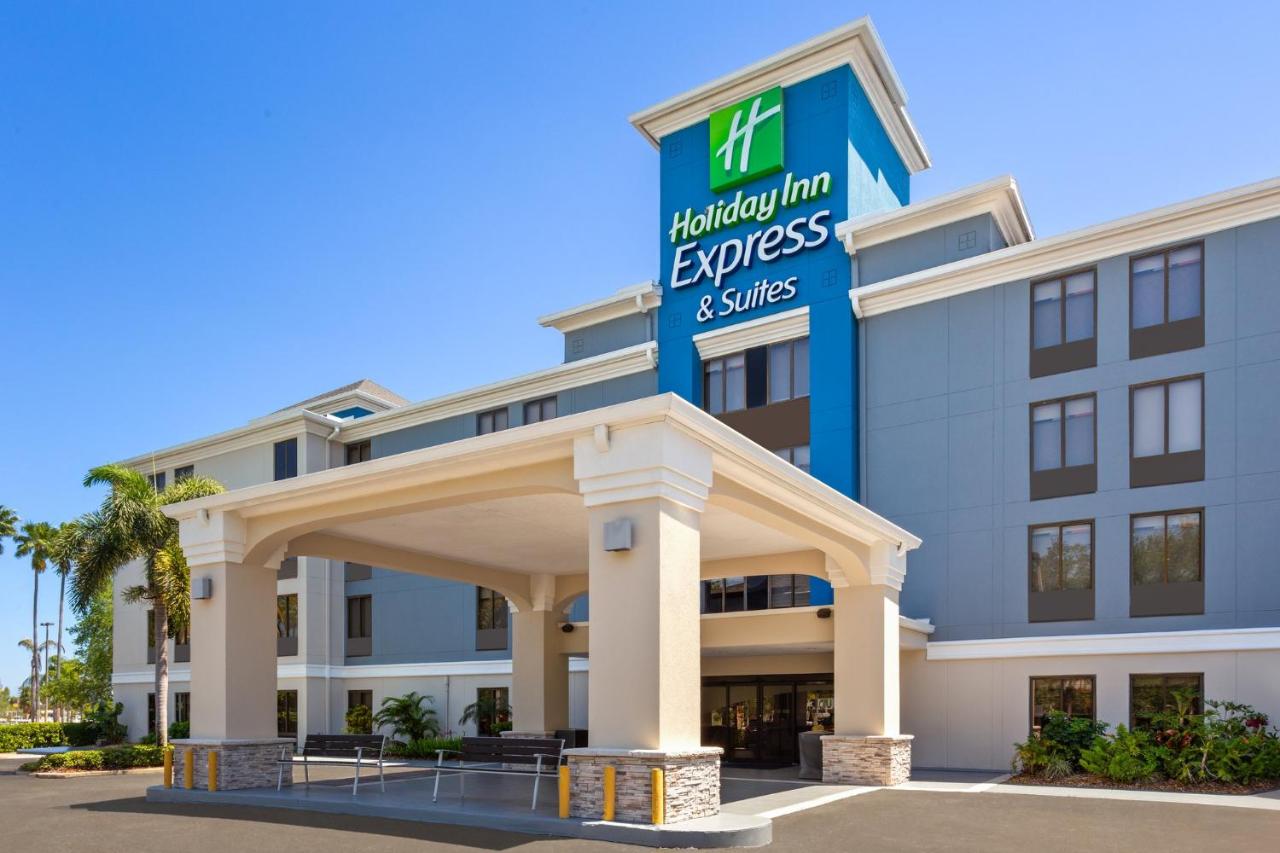 Holiday Inn Express & Suites Tampa/Rocky Point Island , FL 33607 near Tampa International Airport View Point 1