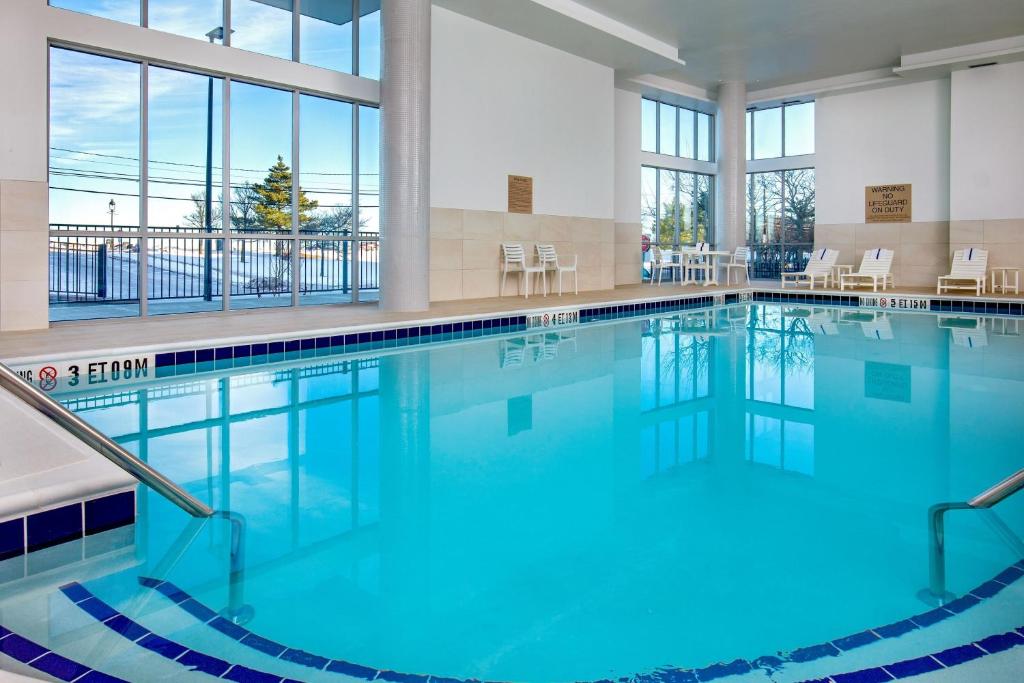 SpringHill Suites by Marriott Boston Logan Airport Revere Beach , MA 02151 near Boston Logan International Airport View Point 13