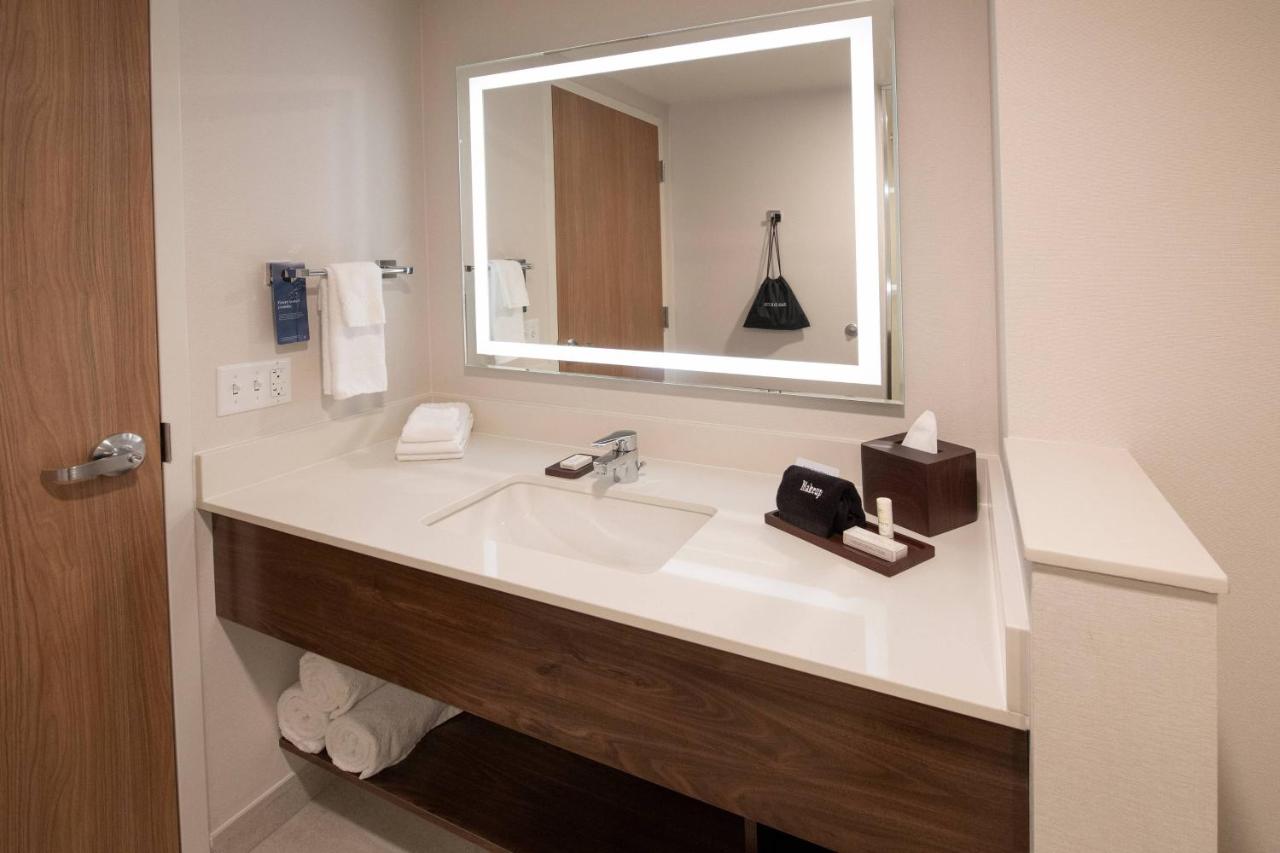 Fairfield by Marriott Edmonton International Airport , AB T9E 0V6 near Edmonton International Airport View Point 9