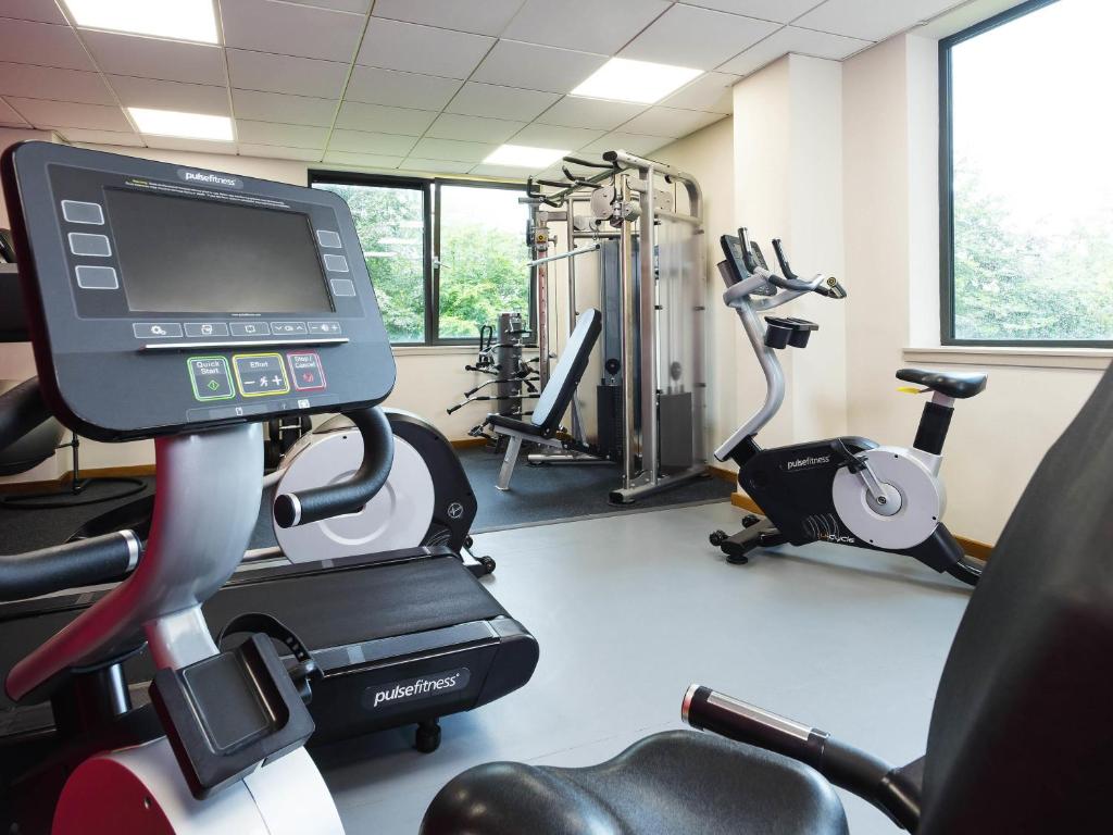 IBIS STYLES BHX NEC AIRPORT ,  B40 1PJ near  Birmingham Airport View Point 12