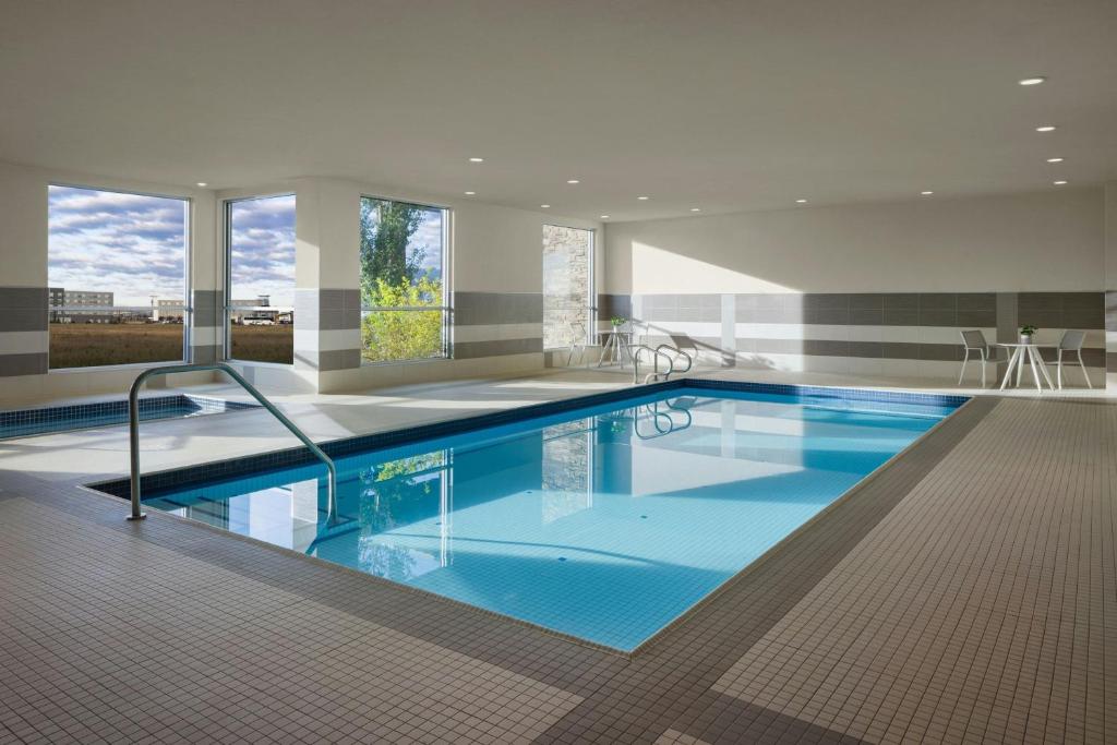 The Westin Calgary Airport , AB T2E 8Z9 near Calgary International Airport View Point 18