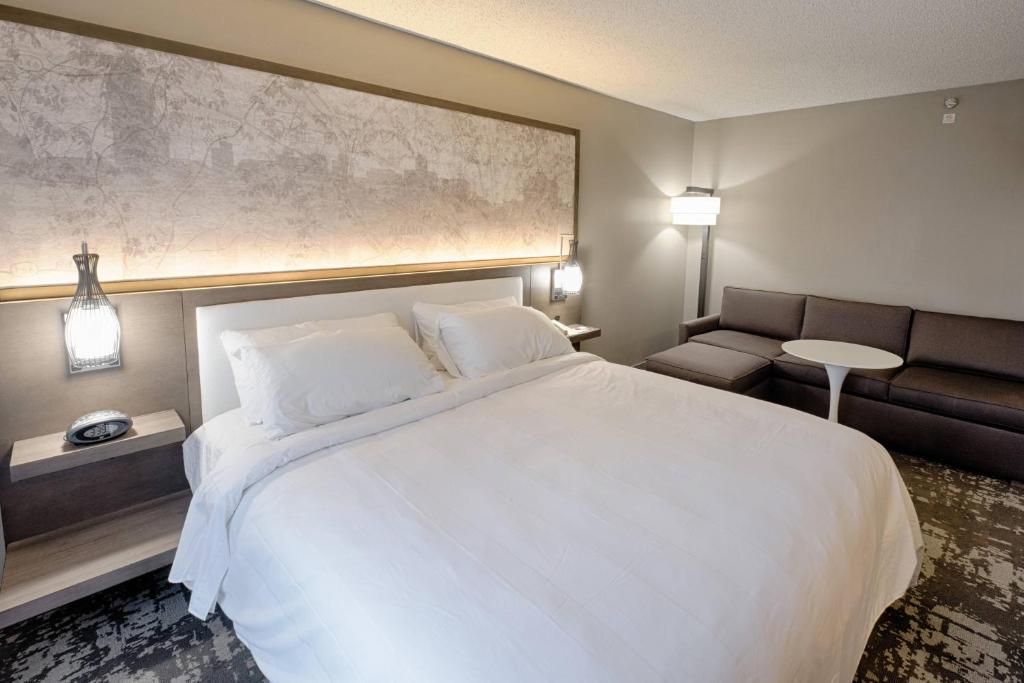 Marriott Albany , NY 12205 near Albany International Airport View Point 8