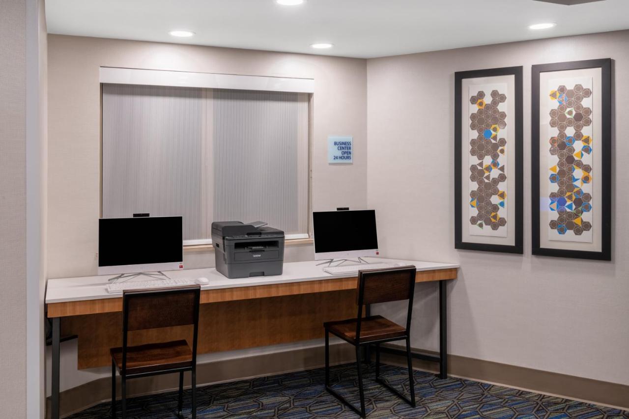 Holiday Inn Colorado Springs - Airport, an IHG Hotel , CO 80916 near Colorado Springs Airport View Point 10