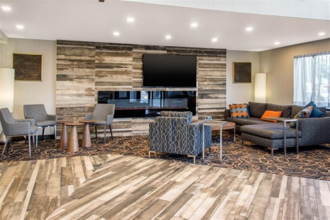 Comfort Inn Aeroport , QC H9P 1C1 near Montreal-Pierre Elliott Trudeau Int. Airport View Point 4
