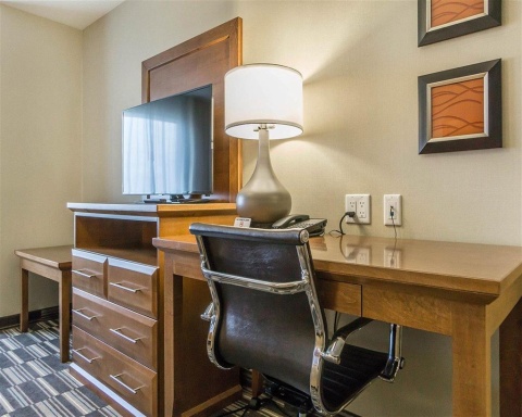 Comfort Inn and Suites Edmonton Internat , AB T9E 0W8 near Edmonton International Airport View Point 23
