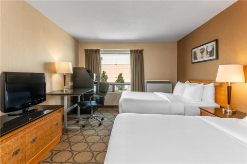 COMFORT INN REGINA , SK S4Z 1A4 near Regina International Airport View Point 17