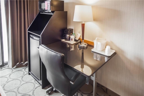 COMFORT INN REGINA , SK S4Z 1A4 near Regina International Airport View Point 11