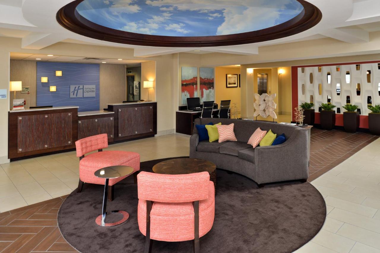 Holiday Inn Express & Suites Tampa/Rocky Point Island , FL 33607 near Tampa International Airport View Point 5