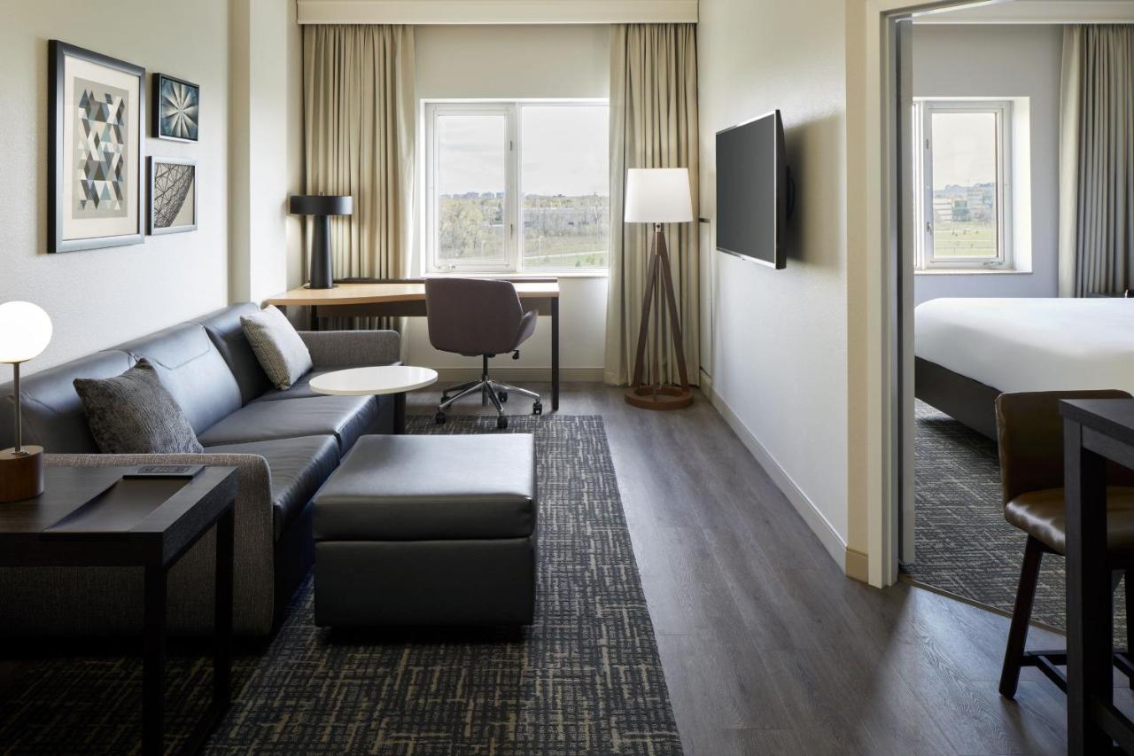 Residence Inn by Marriott Montreal Airport , QC H4M2Z5 near Montreal-Pierre Elliott Trudeau Int. Airport View Point 10