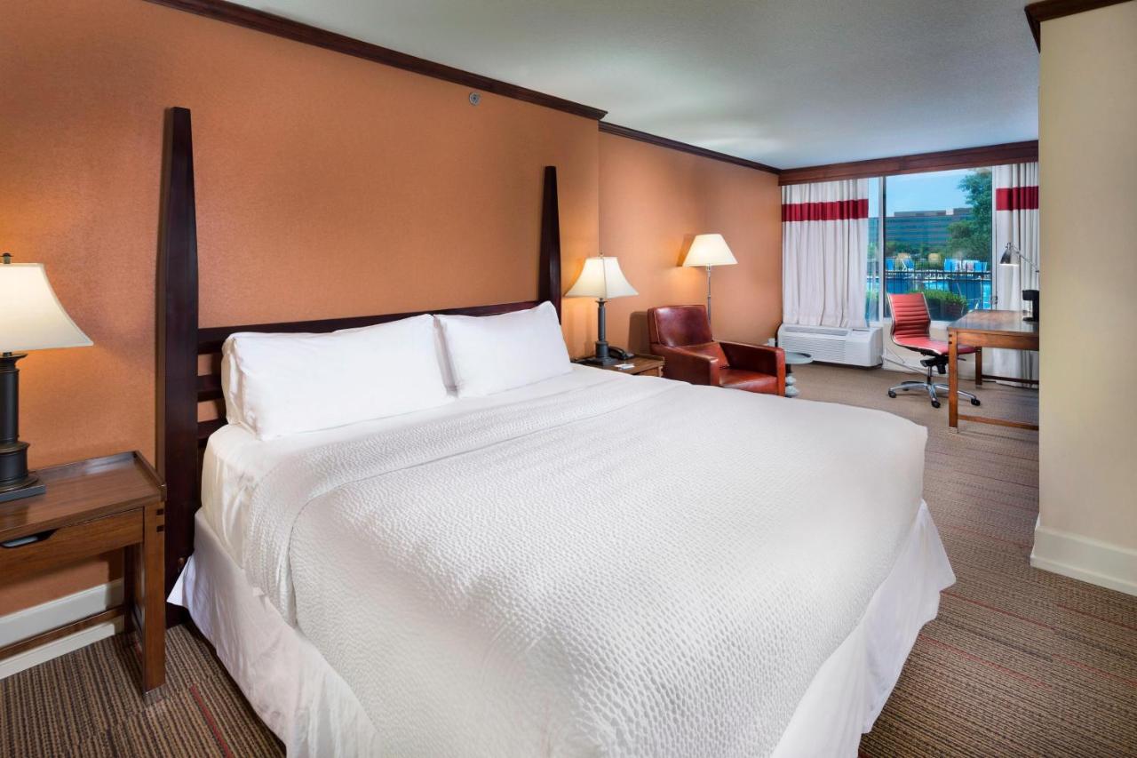 Four Points by Sheraton Kansas City Airport , MO 64153 near Kansas City International Airport View Point 9