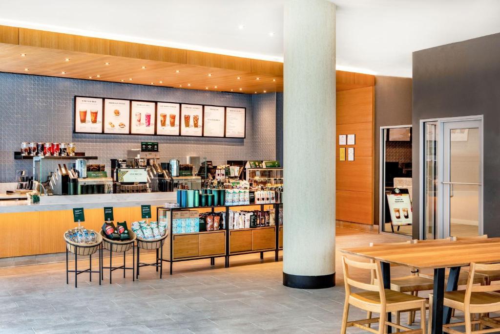 SpringHill Suites by Marriott Boston Logan Airport Revere Beach , MA 02151 near Boston Logan International Airport View Point 3