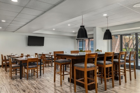 Four Points by Sheraton Greensboro Airport , NC 27409 near Piedmont Triad International Airport View Point 12