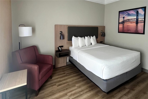 La Quinta Inn & Suites by Wyndham Jacksonville Butler Blvd , FL 32216 near Jacksonville International Airport View Point 24