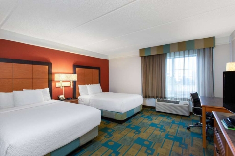 La Quinta Inn & Suites by Wyndham Jacksonville Butler Blvd , FL 32216 near Jacksonville International Airport View Point 9