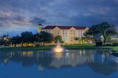 La Quinta Inn & Suites By Wyndham Jacksonville Butler Blvd