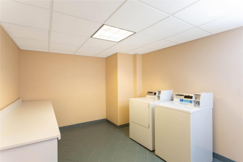 La Quinta Inn & Suites by Wyndham Jacksonville Butler Blvd , FL 32216 near Jacksonville International Airport View Point 3