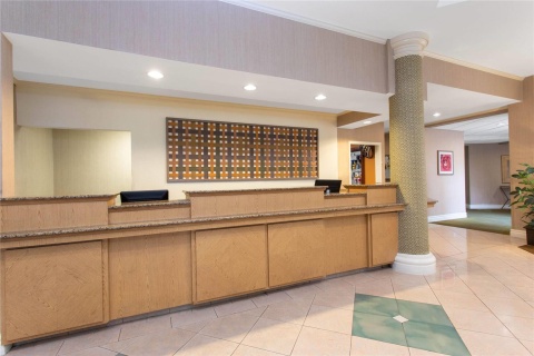 La Quinta Inn & Suites by Wyndham Jacksonville Butler Blvd , FL 32216 near Jacksonville International Airport View Point 2