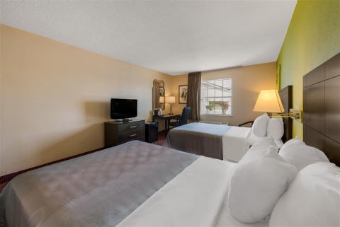Quality Inn Saint Louis Airport , MO 63134 near Lambert-saint Louis International Airport View Point 14