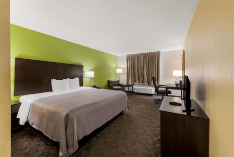 Quality Inn Saint Louis Airport , MO 63134 near Lambert-saint Louis International Airport View Point 21