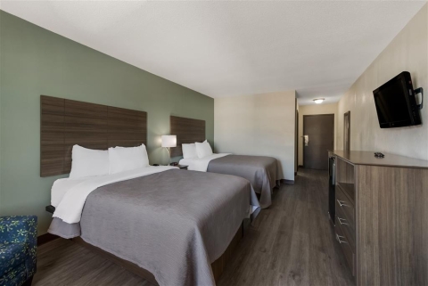 Quality Inn Saint Louis Airport , MO 63134 near Lambert-saint Louis International Airport View Point 10