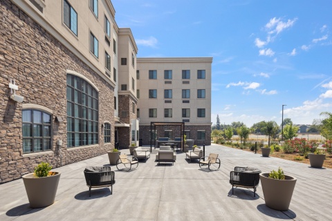 Staybridge Stes Woodland by IHG , CA 95776 near Sacramento International Airport View Point 8