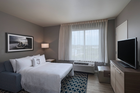 TownePlace Suites by Marriott San Diego Airport Liberty Station , CA 92101 near San Diego International Airport View Point 23