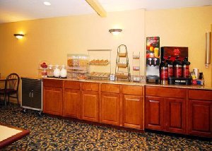 Rodeway Inn and Suites , OK 74128 near Tulsa International Airport View Point 4