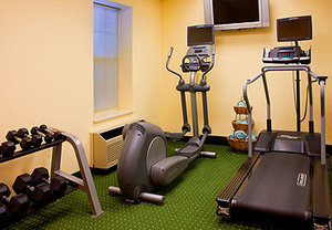 Mainstay Suites Cleveland Airport , OH 44130 near Cleveland Hopkins International Airport View Point 9