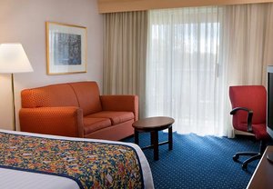 Courtyard By Marriott Cleveland Airport South , OH 44130 near Cleveland Hopkins International Airport View Point 6