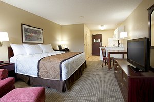 Extended Stay America - Detroit - Metropolitan Airport , MI 48174 near Detroit Metropolitan Wayne County Airport View Point 10