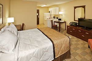 Extended Stay America - Detroit - Metropolitan Airport , MI 48174 near Detroit Metropolitan Wayne County Airport View Point 8