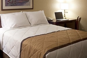 Extended Stay America - Detroit - Metropolitan Airport , MI 48174 near Detroit Metropolitan Wayne County Airport View Point 9