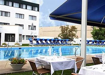 Quality Hotel Dorval Aeroport , Quebec H4T 1E7 near Montreal-Pierre Elliott Trudeau Int. Airport View Point 4