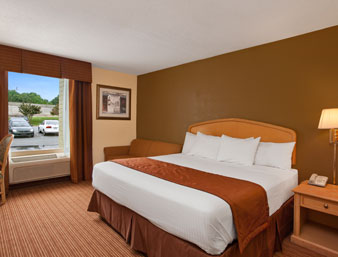 Baymont Inn And Suites Charlotte-Airport , NC 28208 near Charlotte/douglas International Airport View Point 3