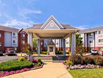 Microtel Inn & Suites By Wyndham Philadelphia Airport, Pa 19013 near