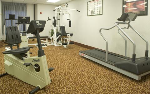 Hampton Inn Rochester-North , NY 14615 near Greater Rochester International Airport View Point 6