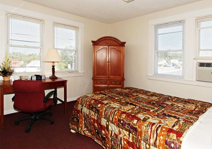 Regal BWI , MD 21237 near Baltimore-washington International Thurgood Marshall Airport View Point 4