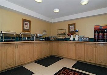 Quality Inn Richmond Airport , VA 23150 near Richmond International Airport View Point 3