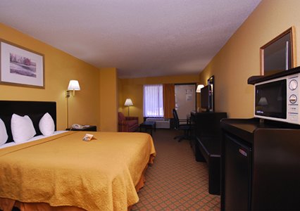 Quality Inn Airport MCO , Fl 32809 near Orlando International Airport View Point 3