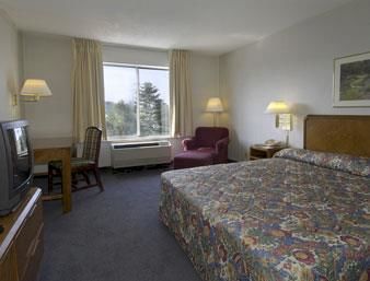 Super 8 Cleveland Airport , Ohio 44142 near Cleveland Hopkins International Airport View Point 8