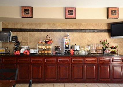 Hawthorn Suites Milwaukee Airport , WI 53154 near General Mitchell International Airport View Point 6
