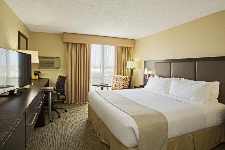 Holiday Inn Miami International Airport , FL 33166 near Miami International Airport View Point 3