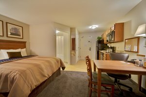 Candlewood Suites Milwaukee Airport - Oak Creek , WI 53154 near General Mitchell International Airport View Point 4