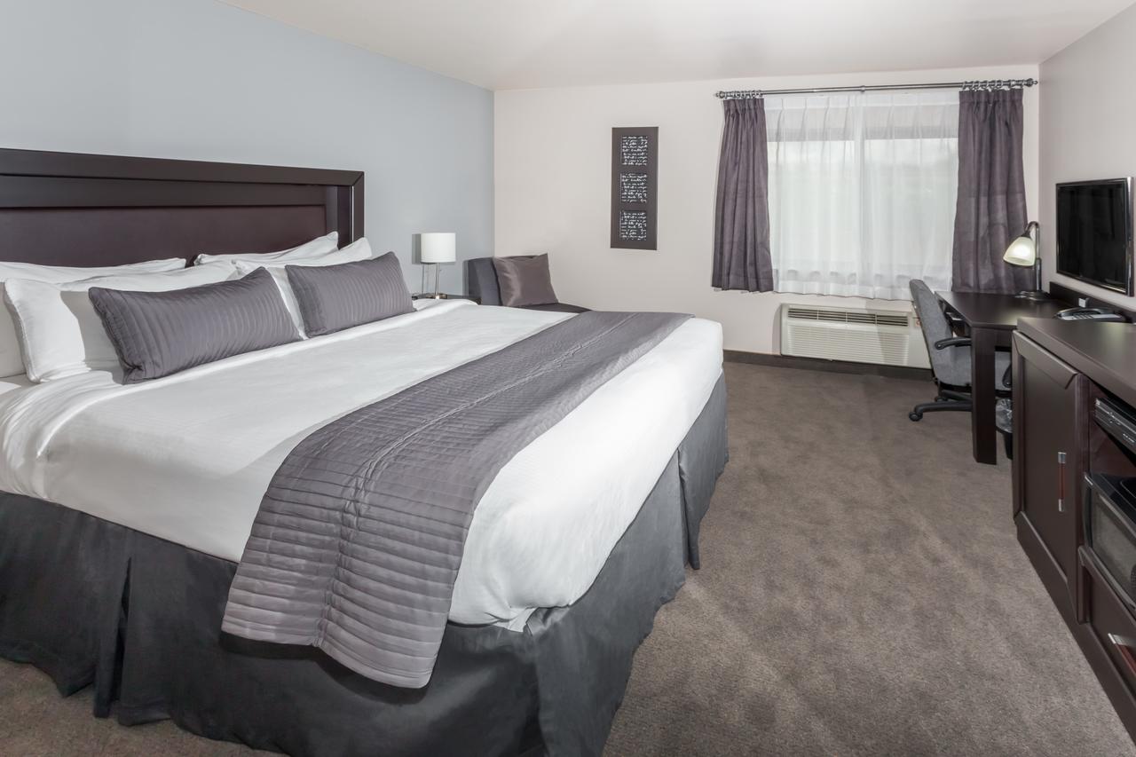 Baymont by Wyndham - Glenview , IL 60025 near Ohare International Airport View Point 4