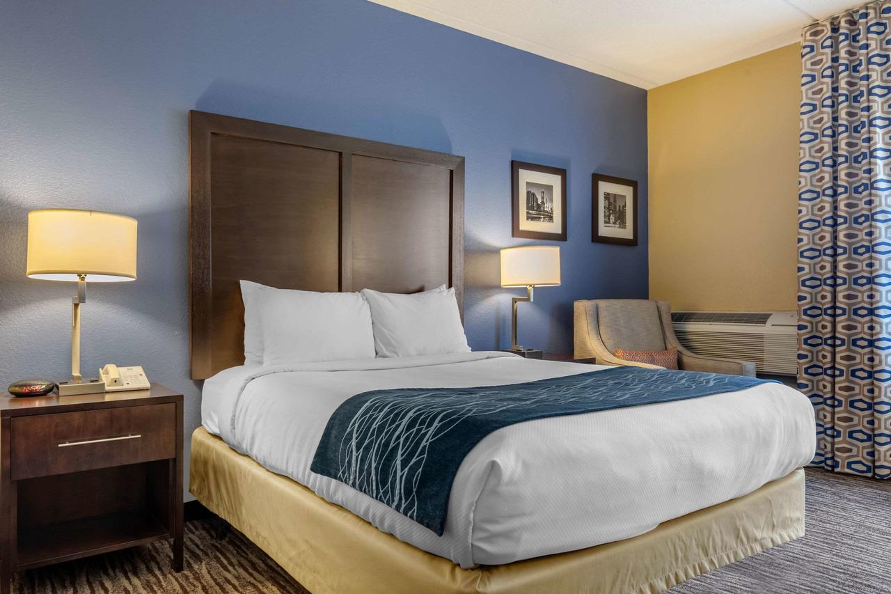 Suburban Studios Arlington Heights - Elk Grove , IL 60005 near Ohare International Airport View Point 4